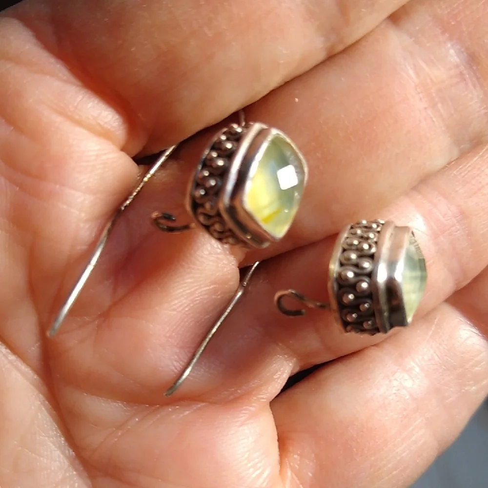 Pale Green Faceted Silver Drop Earrings - Picture 3 of 12